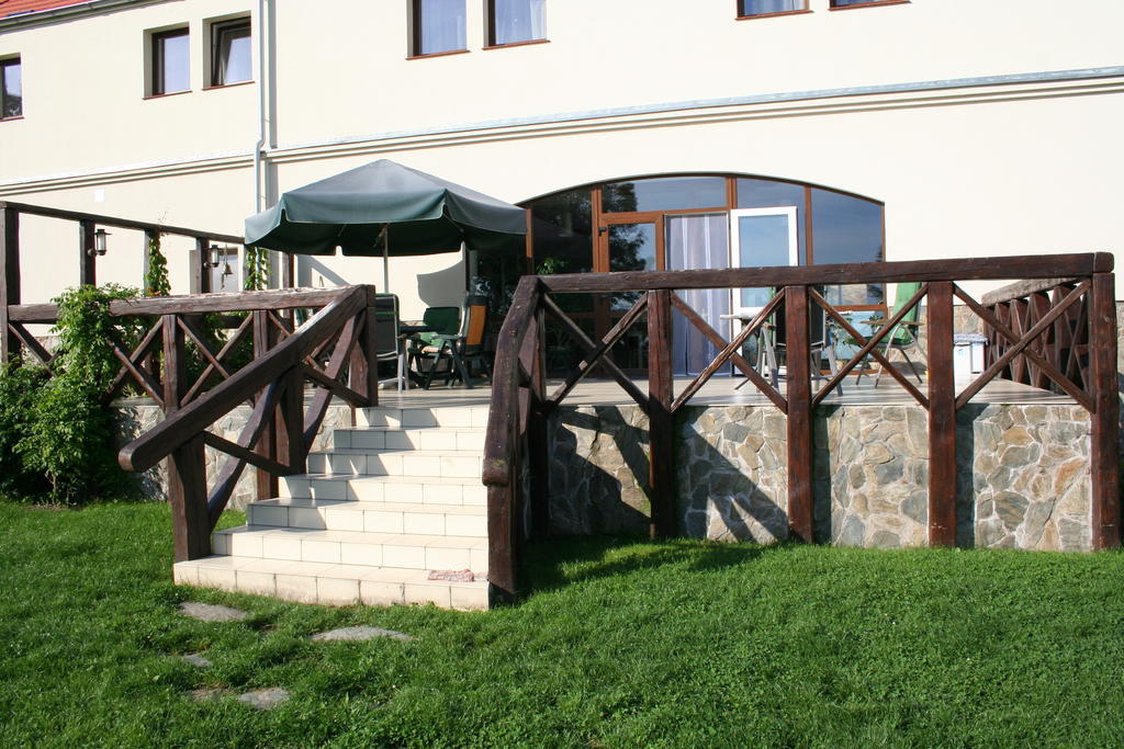 Вілла Aronia Park Lubiechowa Екстер'єр фото